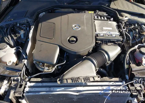 2022 Mercedes-Benz C 300 4Matic из США, поврежденный, VIN W1KAF4HB2NR034336